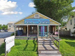 114 W 8th Street, Okmulgee, OK 74447