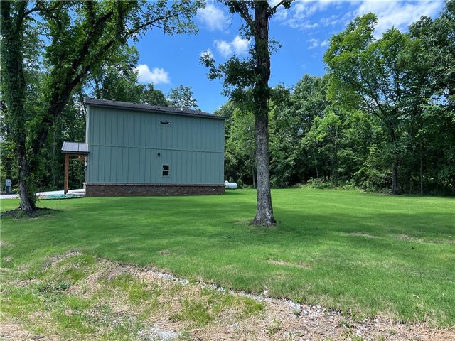 2 Birsay Drive, Bella Vista, AR 72715