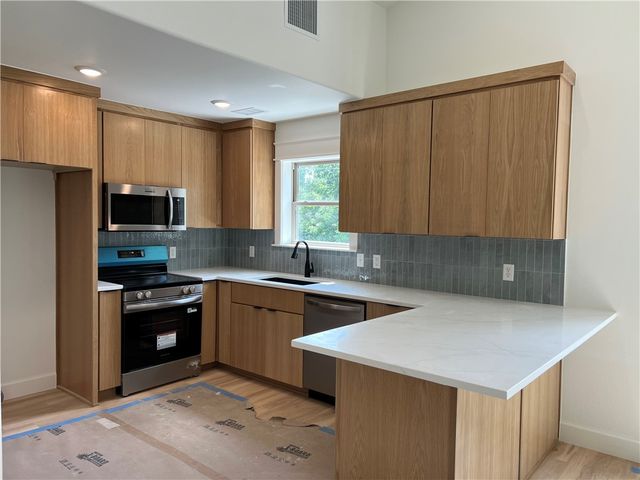 2 Birsay Drive, Bella Vista, AR 72715