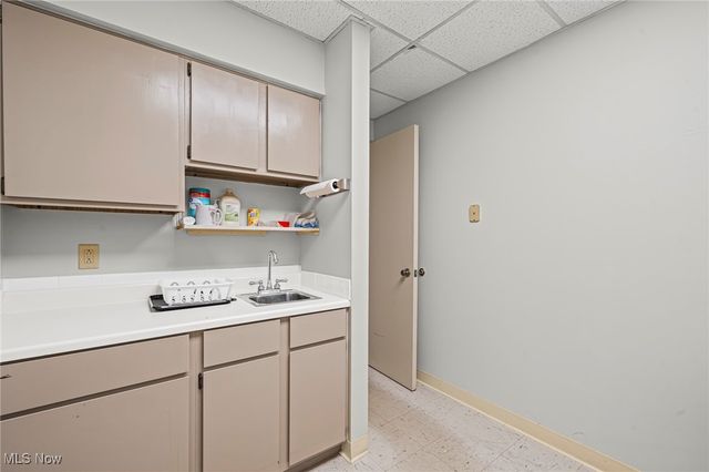 4520 Oberlin Avenue, Lorain, OH 44053