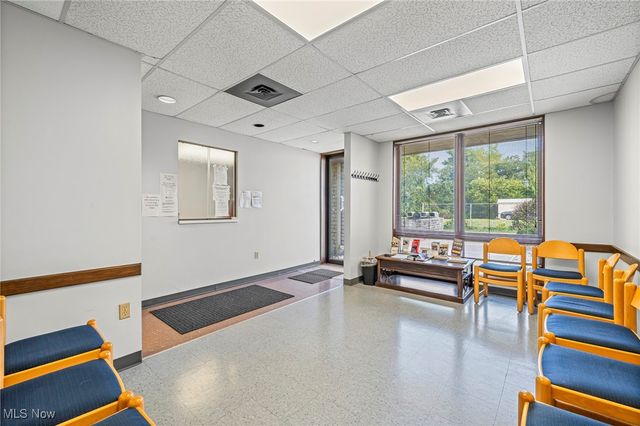 4520 Oberlin Avenue, Lorain, OH 44053