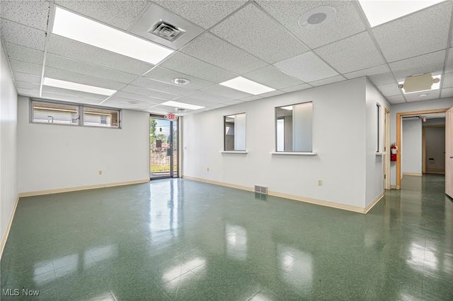 4520 Oberlin Avenue, Lorain, OH 44053