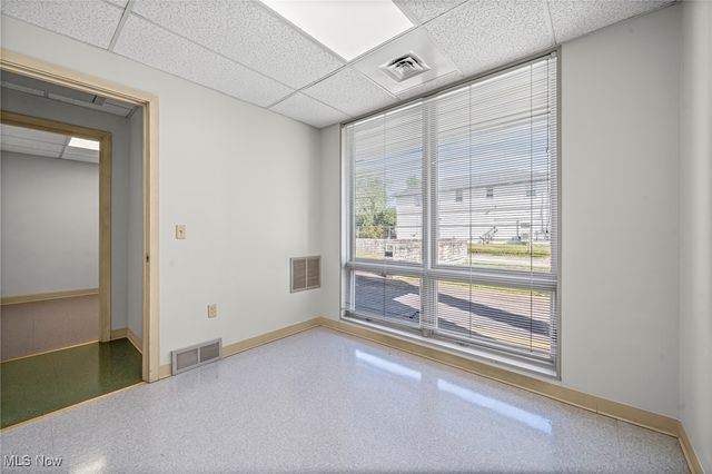 4520 Oberlin Avenue, Lorain, OH 44053