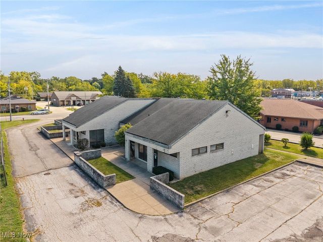 4520 Oberlin Avenue, Lorain, OH 44053