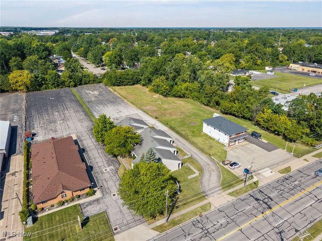 4520 Oberlin Avenue, Lorain, OH 44053