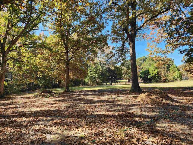 3100 River Rd., Redfield, AR 72132