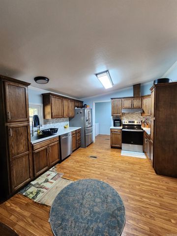 3100 River Rd., Redfield, AR 72132