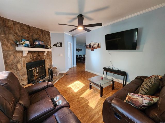 3100 River Rd., Redfield, AR 72132