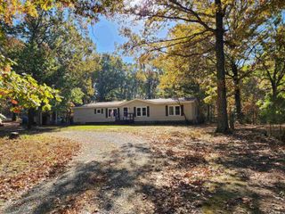 3100 River Rd., Redfield, AR 72132