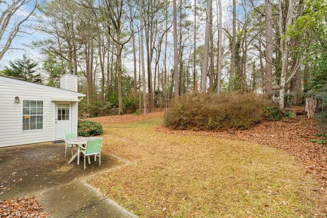 2368 Peeler Road, Dunwoody, GA 30338