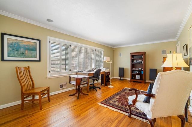 2368 Peeler Road, Dunwoody, GA 30338