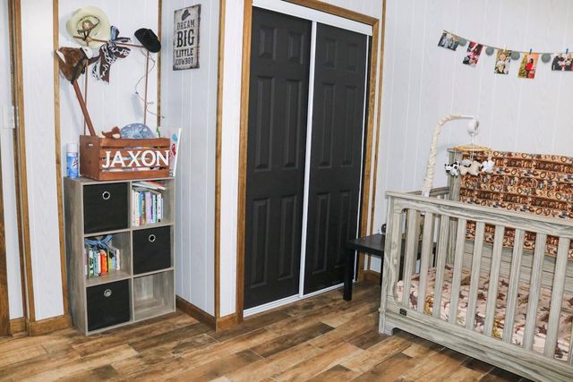 146 Creekside Drive, Onalaska, TX 77360