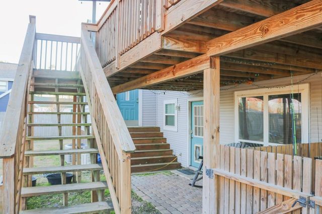 146 Creekside Drive, Onalaska, TX 77360