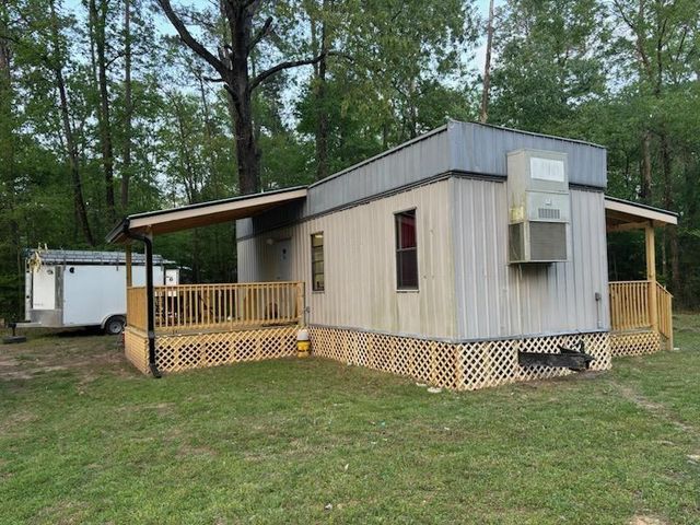 411 Oak Tree Drive, Point Blank, TX 77364