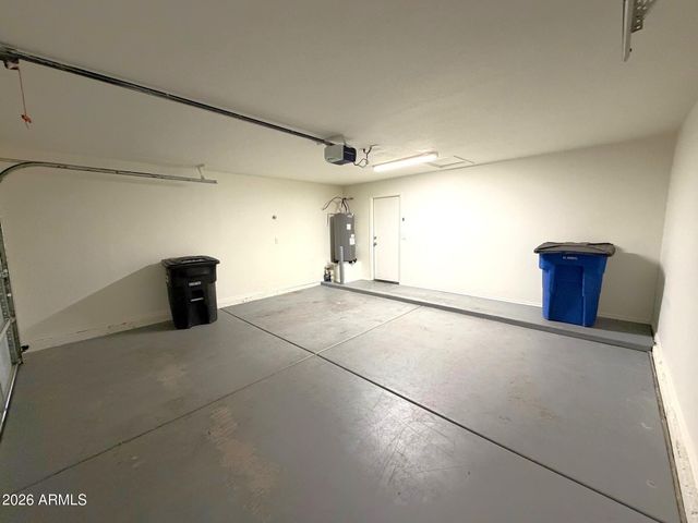 2834 E Oakland Court, Gilbert, AZ 85295