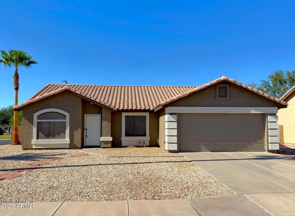 2834 E Oakland Court, Gilbert, AZ 85295