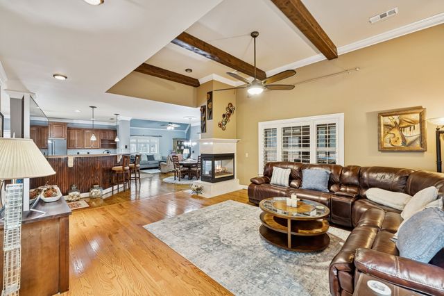 1006 Autumn Ridge Ct, Spring Hill, TN 37174