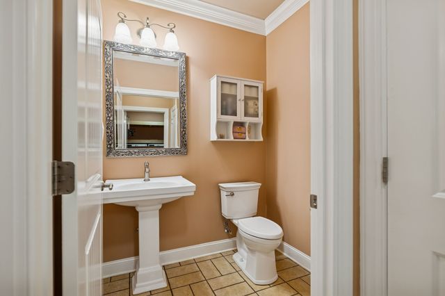 1006 Autumn Ridge Ct, Spring Hill, TN 37174