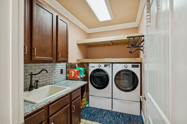 1006 Autumn Ridge Ct, Spring Hill, TN 37174