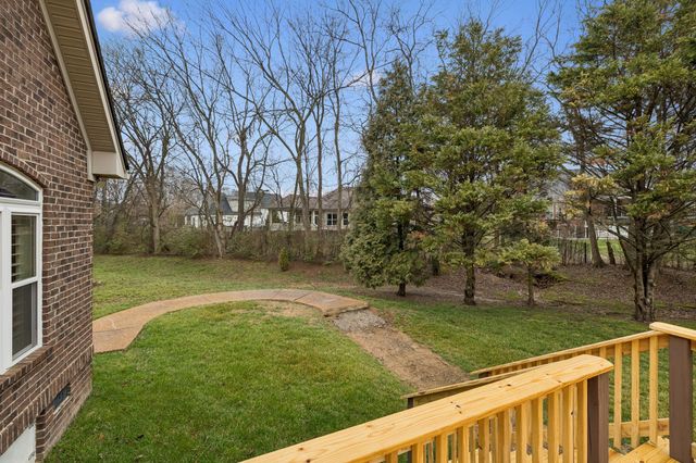 1006 Autumn Ridge Ct, Spring Hill, TN 37174