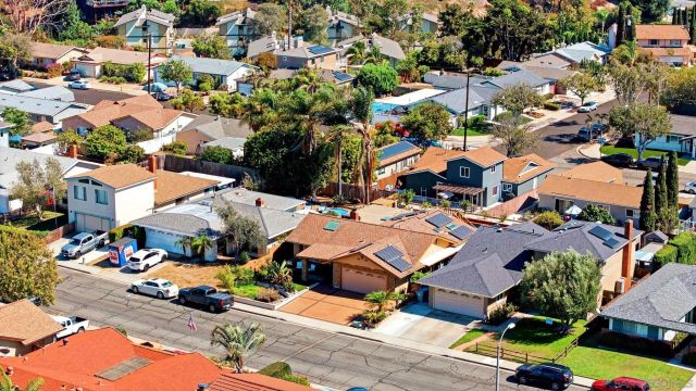 6885 Rockglen Ave, San Diego, CA 92111