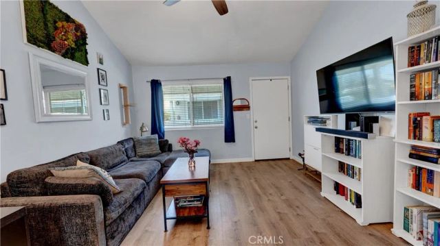 1140 Molino Avenue 5, Long Beach, CA 90804