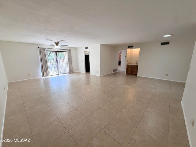 2619 W Old Glory Drive, Tucson, AZ 85741