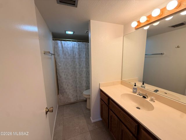 2619 W Old Glory Drive, Tucson, AZ 85741