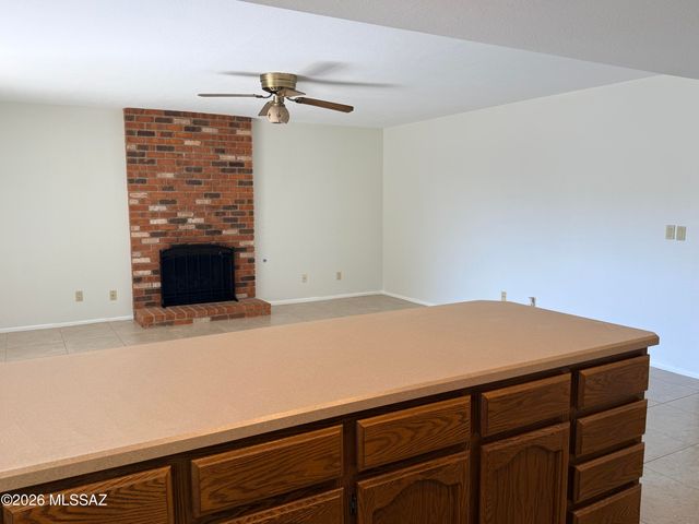 2619 W Old Glory Drive, Tucson, AZ 85741