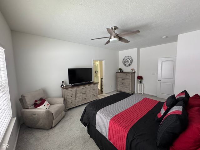 512 Montezuma Express Drive, Greenfield, IN 46140