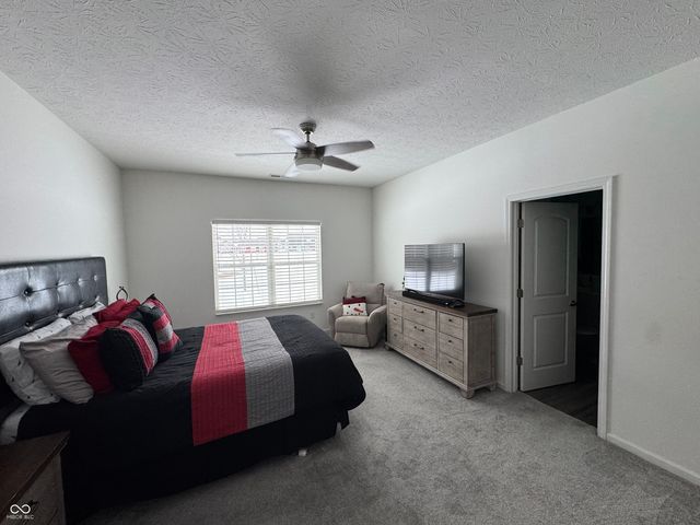 512 Montezuma Express Drive, Greenfield, IN 46140