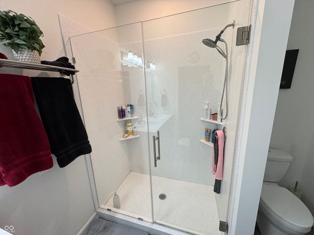 512 Montezuma Express Drive, Greenfield, IN 46140