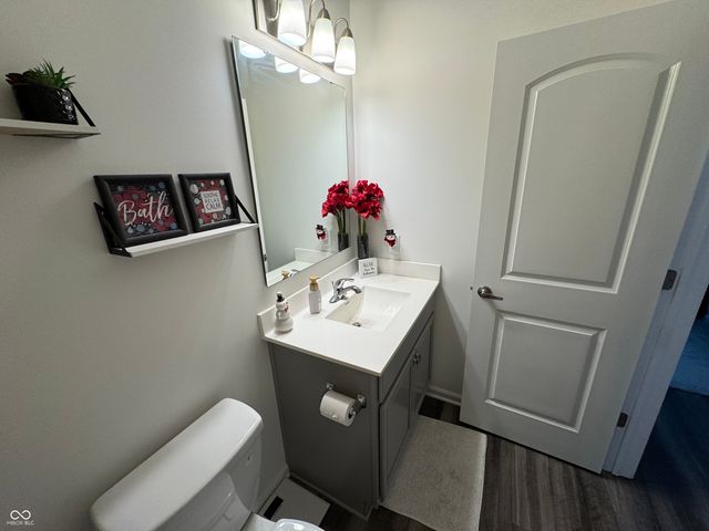 512 Montezuma Express Drive, Greenfield, IN 46140