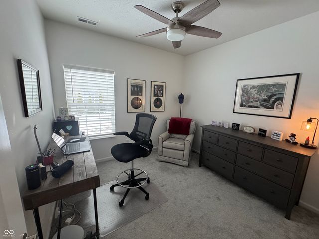 512 Montezuma Express Drive, Greenfield, IN 46140