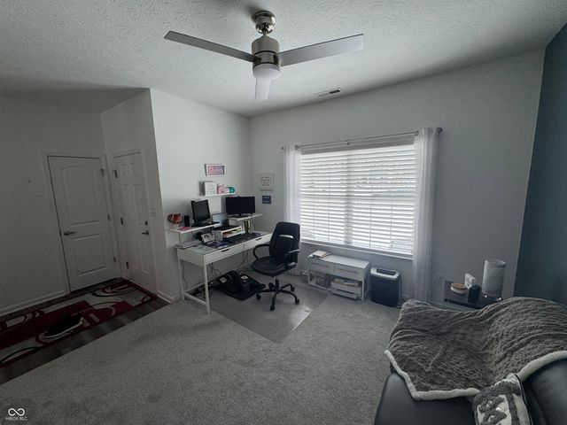 512 Montezuma Express Drive, Greenfield, IN 46140