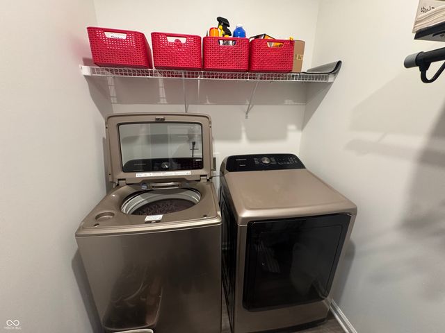 512 Montezuma Express Drive, Greenfield, IN 46140