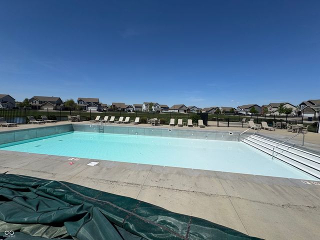 512 Montezuma Express Drive, Greenfield, IN 46140