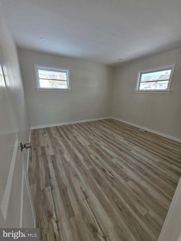 727 SHERRIE RD, Philadelphia, PA 19115