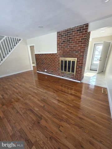 727 SHERRIE RD, Philadelphia, PA 19115