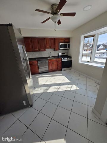 727 SHERRIE RD, Philadelphia, PA 19115