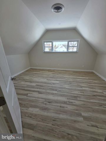 727 SHERRIE RD, Philadelphia, PA 19115