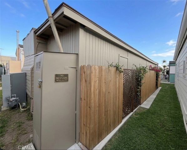 12265 Woodruff Avenue 39, Downey, CA 90241