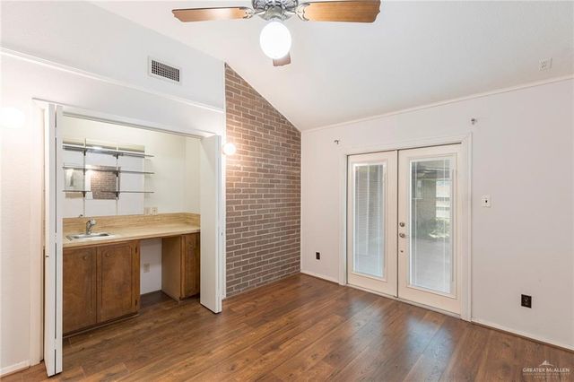 100 W Iris Avenue, Mcallen, TX 78501