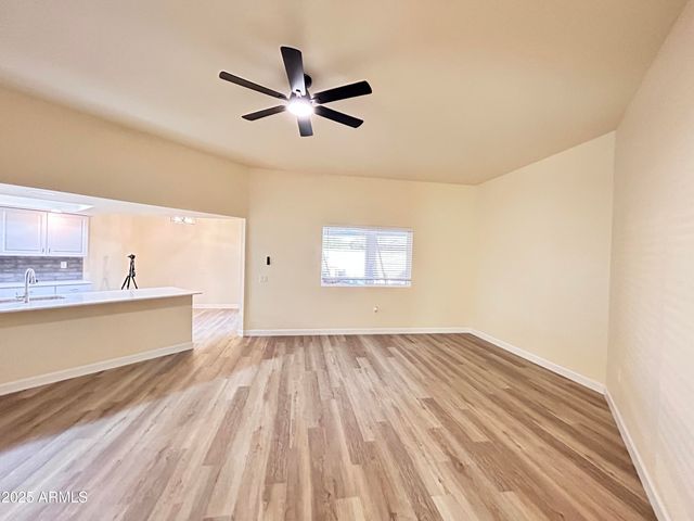 10838 W THUNDERBIRD Boulevard, Sun City, AZ 85351