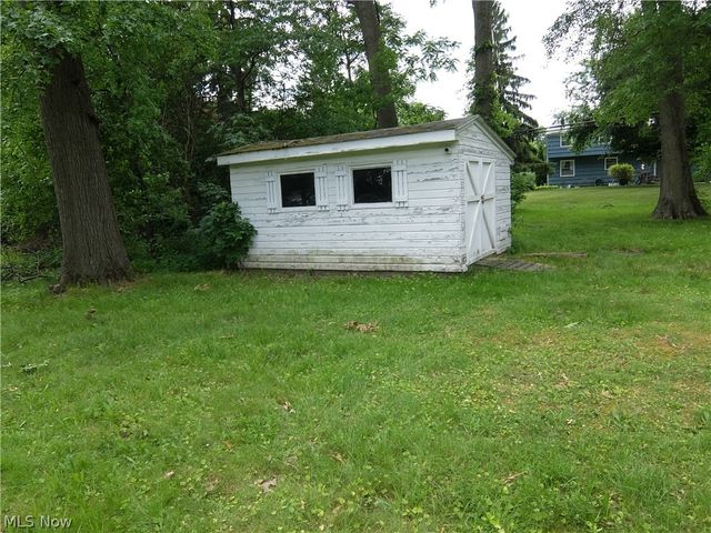 4022 Devon Drive SE, Warren, OH 44484