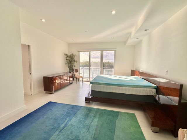 6000 N Ocean Drive 2n, Hollywood, FL 33019