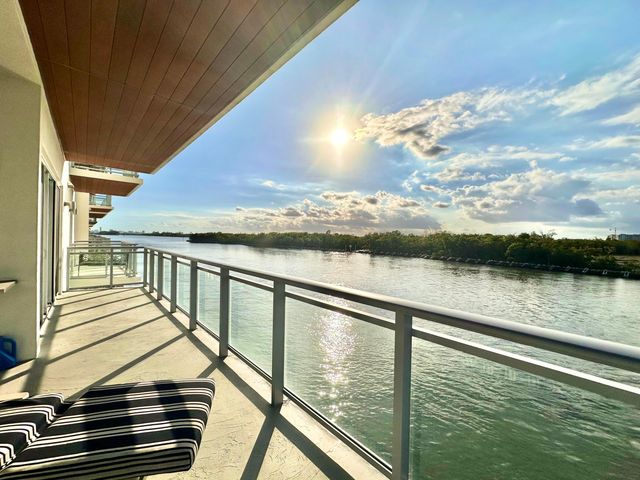 6000 N Ocean Drive 2n, Hollywood, FL 33019