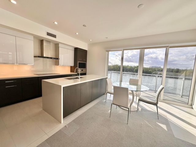 6000 N Ocean Drive 2n, Hollywood, FL 33019