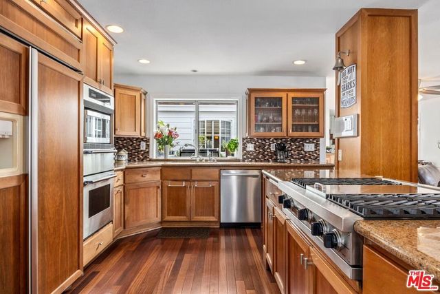 459 35th Street, Manhattan Beach, CA 90266