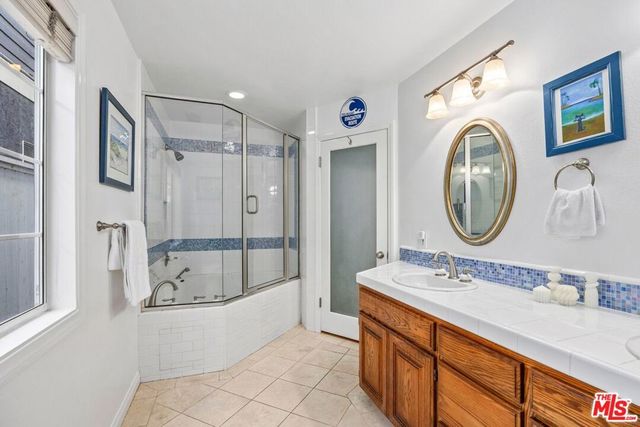 459 35th Street, Manhattan Beach, CA 90266